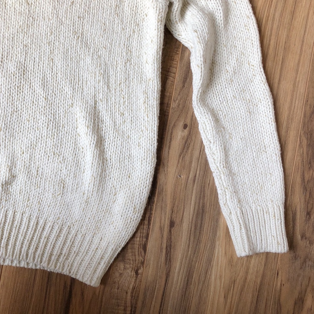 •SOLD• American Eagle Vintage Boyfriend Sweater - Picture 3 of 8
